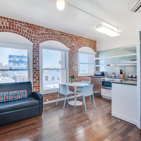 Venice Breeze Suites Los Angeles Bagian luar foto