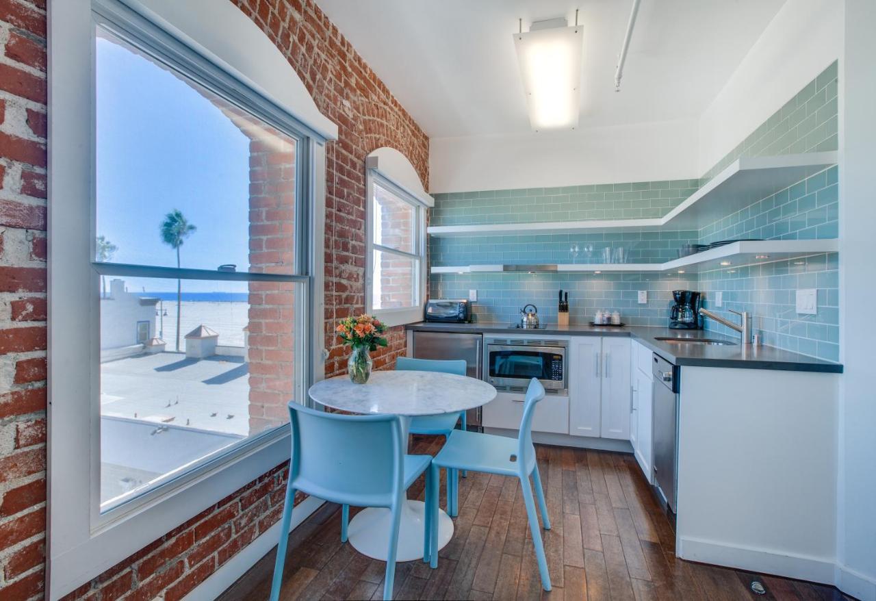 Venice Breeze Suites Los Angeles Bagian luar foto
