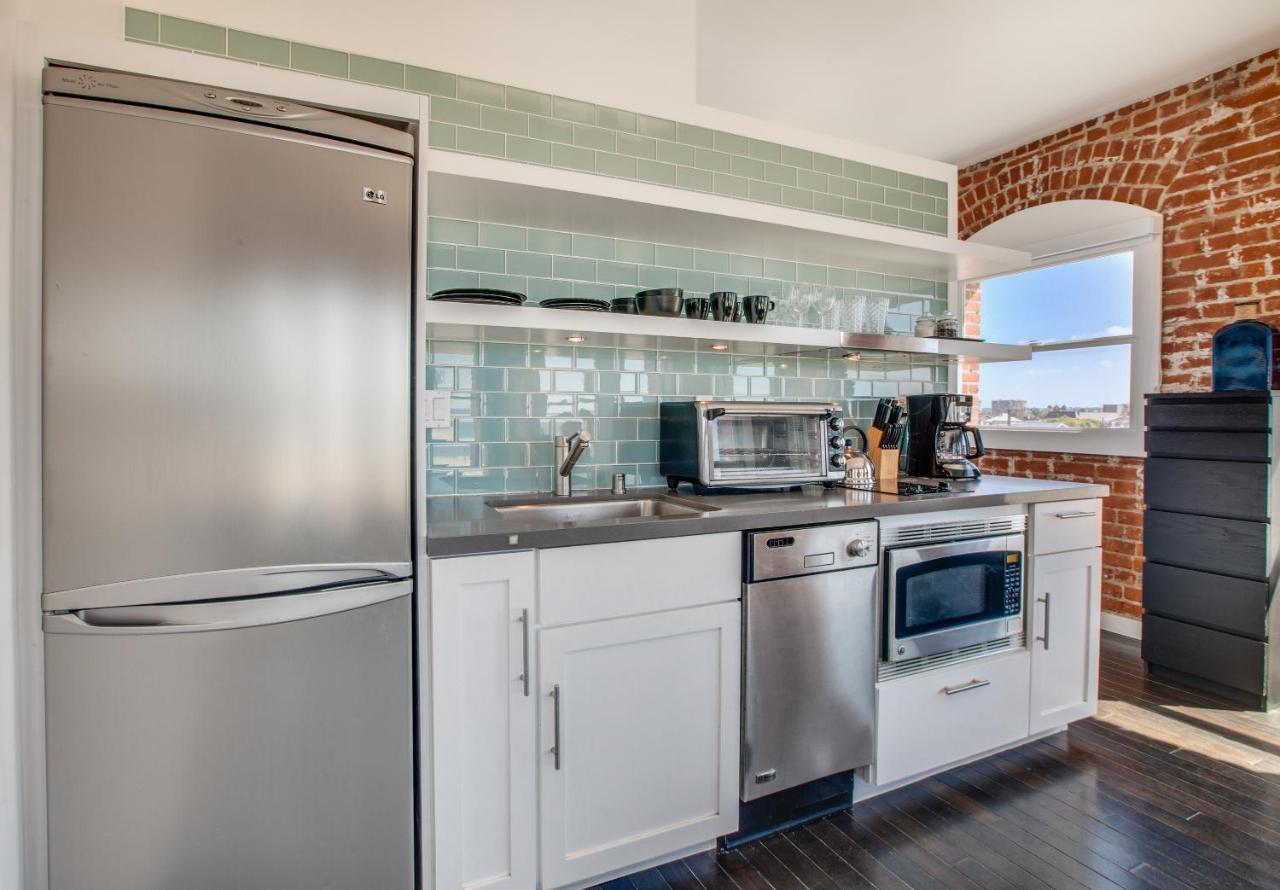 Venice Breeze Suites Los Angeles Bagian luar foto