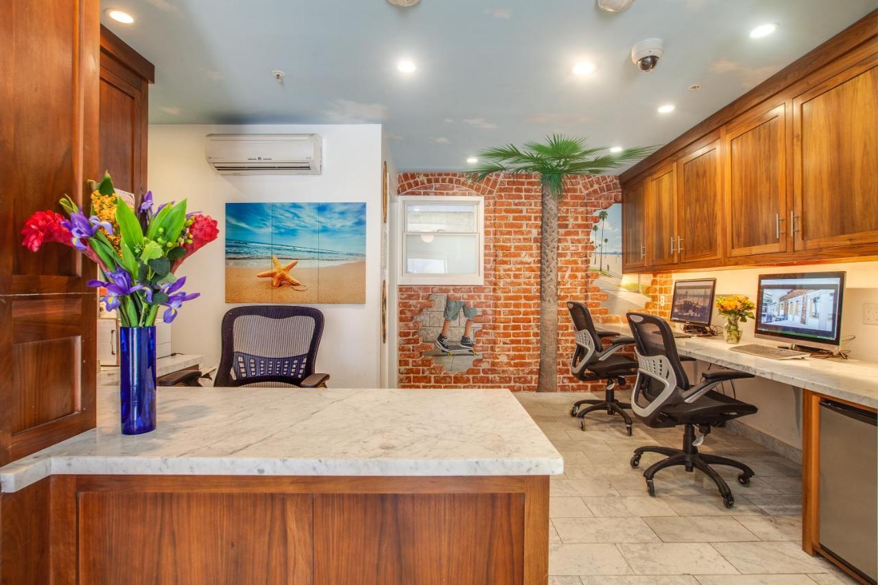 Venice Breeze Suites Los Angeles Bagian luar foto